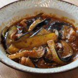 Muji Sichuan Mapo Tofu + Eggplant = Perfect Quick Meal