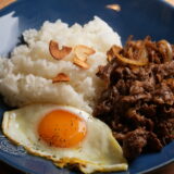 ケイジャンスパイスとビーフライスの写真